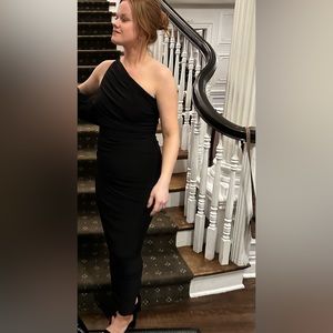 Like new (worn once—pictured) black Norma Kamali dress in black